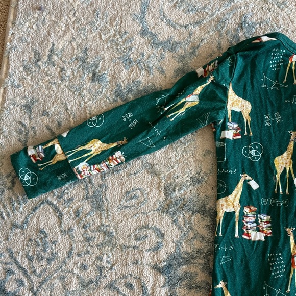 🦒 Posh Peanut Bamboo Viscose Giraffe Math Print Footed One Piece Pajama - Picture 12 of 13